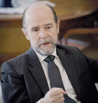 El Secretario de Estado de Defensa, Sr. Argüelles (Fuente: defensa.com)