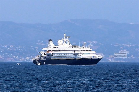 Cruiser SeaDreams I Puerto Banús (3)