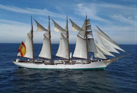 BUQUE ESCUELA JUAN SEBASTIAN ELCANO ESMERALDA ARMADA ESPAÑA CHILE VELERO INSTRUCCION FORO NAVAL (33)